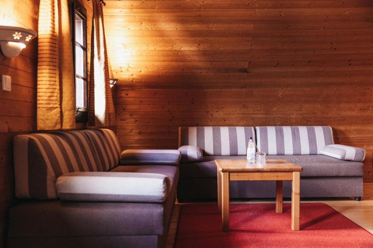 Naturel Hoteldorf Seeleitn Faak am See Eksteriør billede