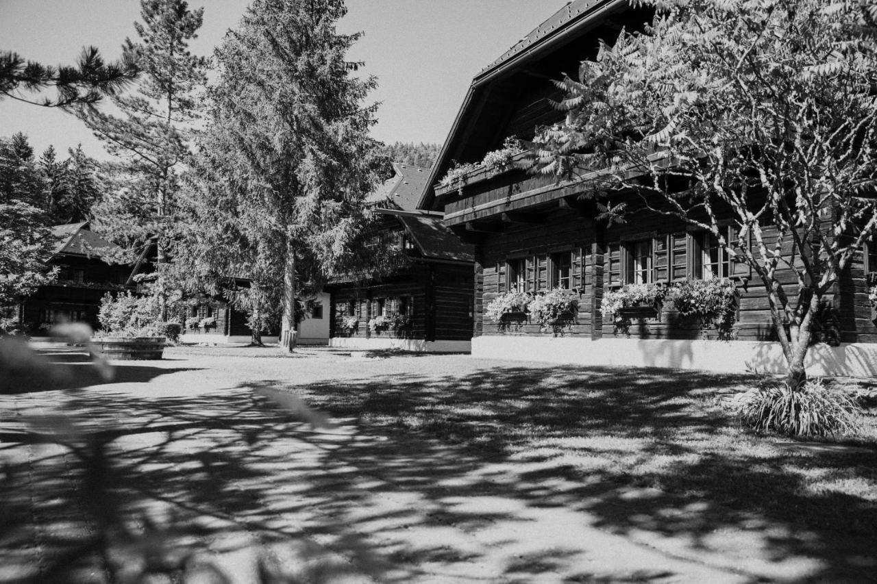Naturel Hoteldorf Seeleitn Faak am See Eksteriør billede